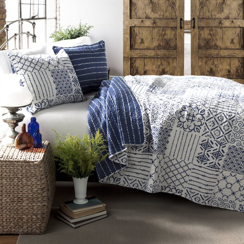 Lush Decor Monique 3 Piece Reversible Print Pattern Blue Quilt Set - Full Queen - Image 2