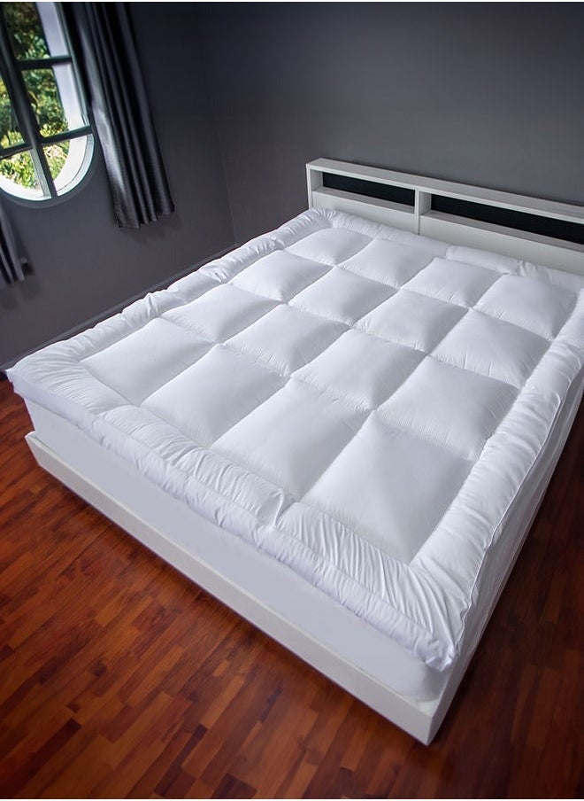 House One Microfiber Mattress Topper 8 cm With Microfiber Filling and Rubber Corners Edges - 200x150 cm - White  - Image 1