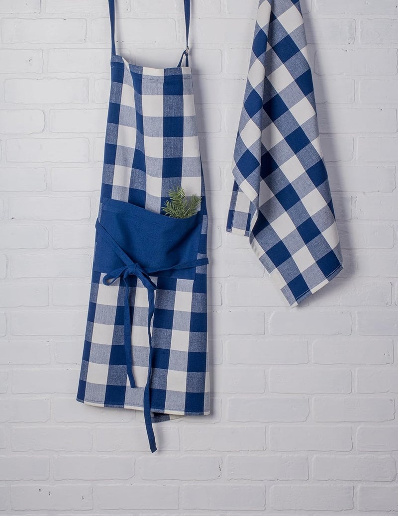 DII Unisex Buffalo Check Kitchen Collection, Classic Farmhouse Chef Apron, One Size, Navy & Cream - Image 4