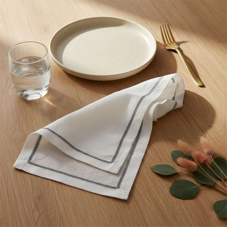 Pan Home طقم مناديل مطرزة ألينتا - أبيض - Image 1