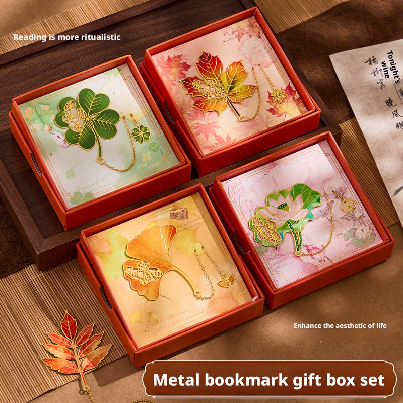 Zhusheng Metal Bookmark Gift Set - Brass Hollow Out Ginkgo Leaf & Lotus Designs - Image 1