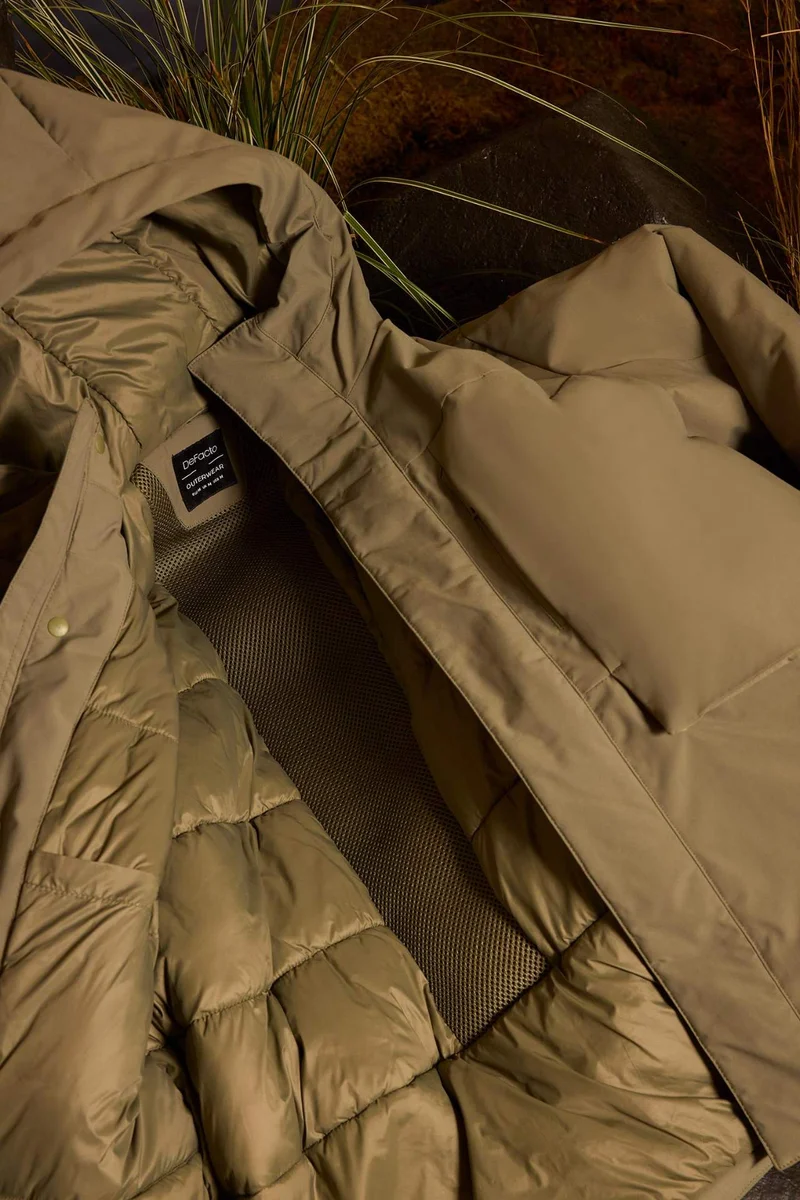 Defacto  Regular Fit Puffer Jacket for Men | Best Price UAE