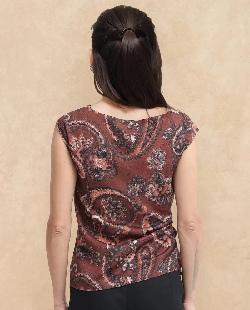 Rareism Women's Paisley Print Sleeveless Top With Boat Neck