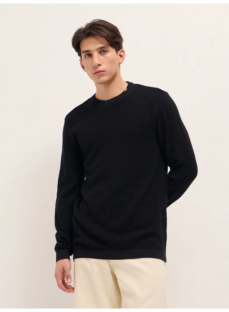 THE BEAR HOUSE  Men’s Long Sleeve T-Shirt | Casual, Comfortable & Stylish Everyday Wear | Perfect for Work, Travel, or Relaxed Outfits | Versatile All-Season Essential for Any Occasion for Men | Best Price UAE