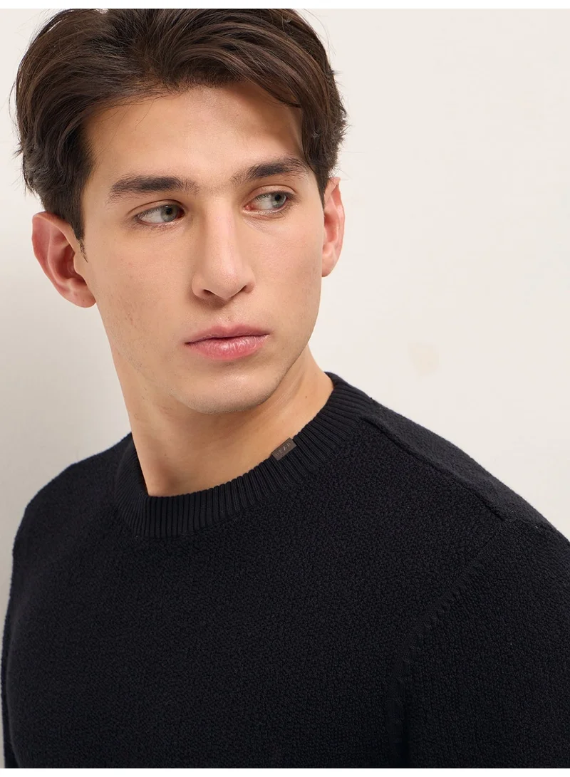 THE BEAR HOUSE  Men’s Long Sleeve T-Shirt | Casual, Comfortable & Stylish Everyday Wear | Perfect for Work, Travel, or Relaxed Outfits | Versatile All-Season Essential for Any Occasion for Men | Best Price UAE