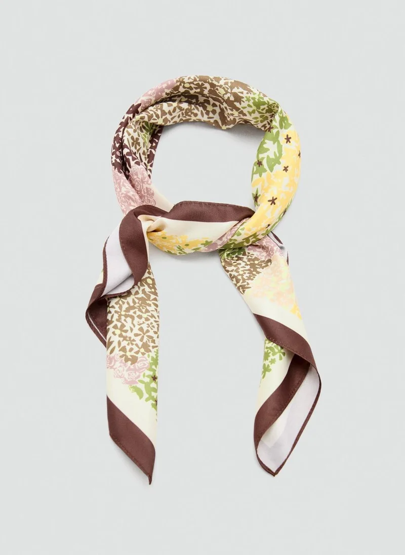 مانجو Floral print scarf