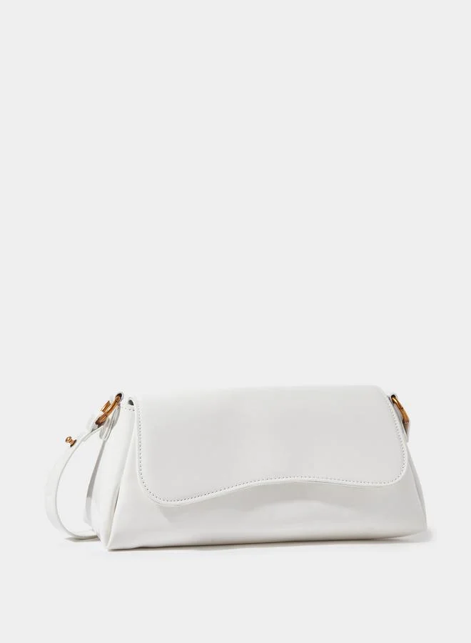 ستايلي Solid Shoulder Bag with Curved Flap