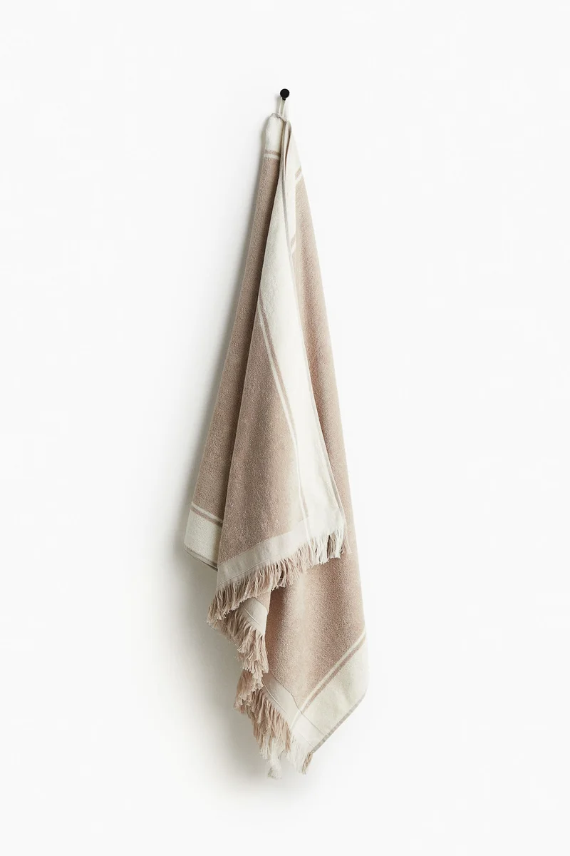 H&M Fringed beach towel