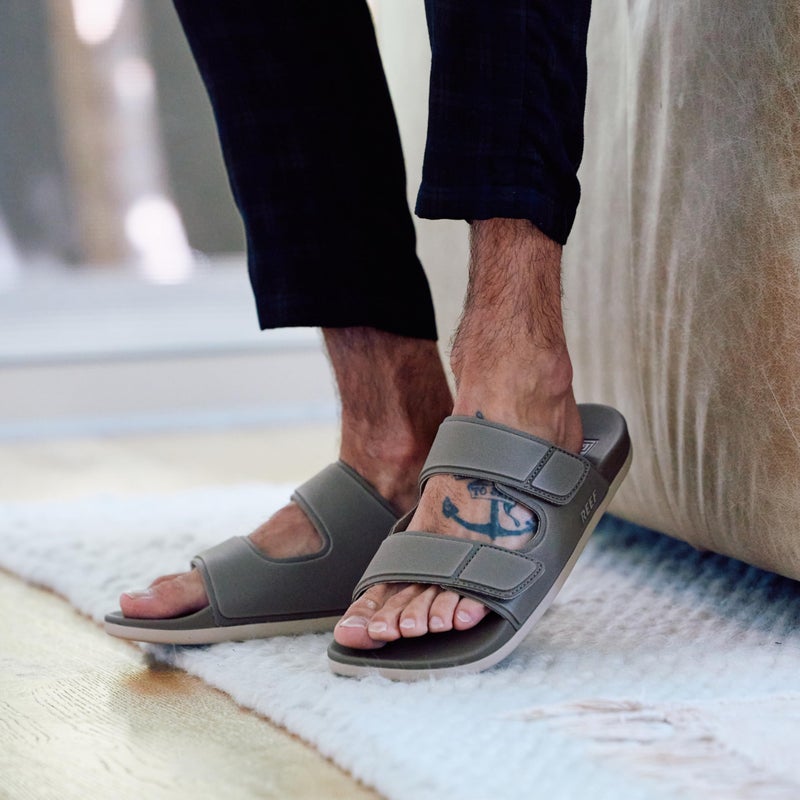 REEF Cushion Tradewind SL Mens Fashion Slides, Adjustable Vegan Leather Straps, Ultra Soft Cushion Footbed, Black/Tan, 11 - Image 2