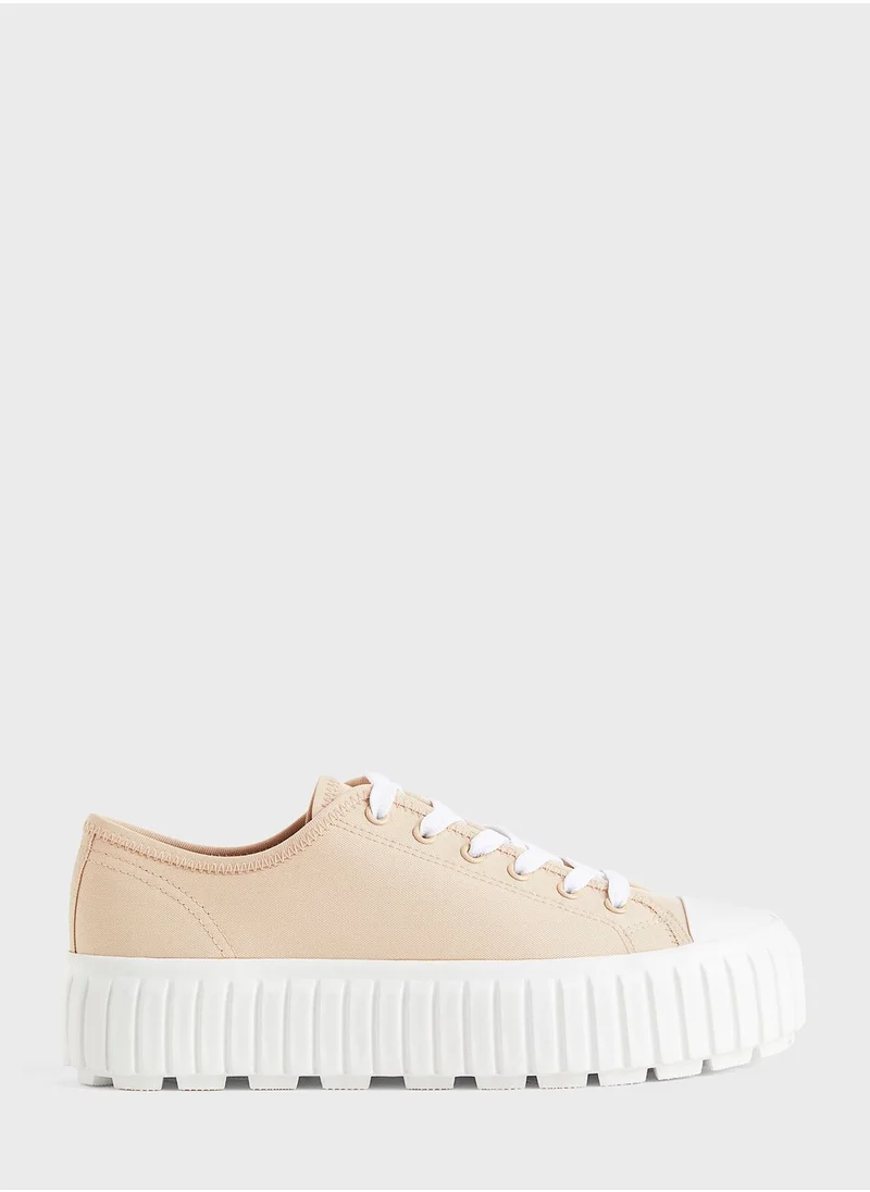 H&M Lace Up Low Top Sneakers