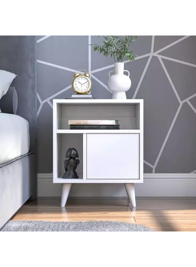 طاولة جانبية منظمة وأنيقة وعصرية مع حلول تخزين ذكية للحفاظ على غرفة نومك أنيقة ومرتبة. - Image 1