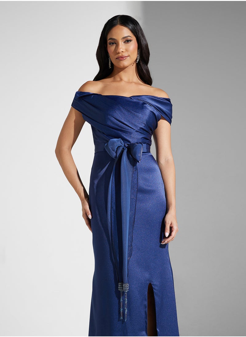 Namshi x Boat Neck Ruched A Line Dress With Bow Belt  - Image 3
