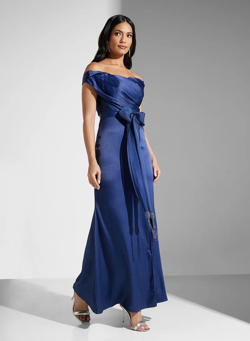 Namshi x Off-Shoulder Gown Dress