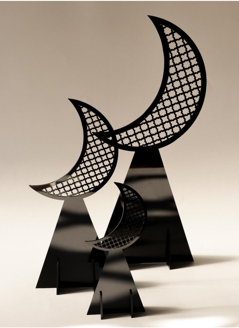LOWHA - Set of 3 Acrylic Decor Stands in Ramadan Crescent Shape with Islamic Pattern - Image 1