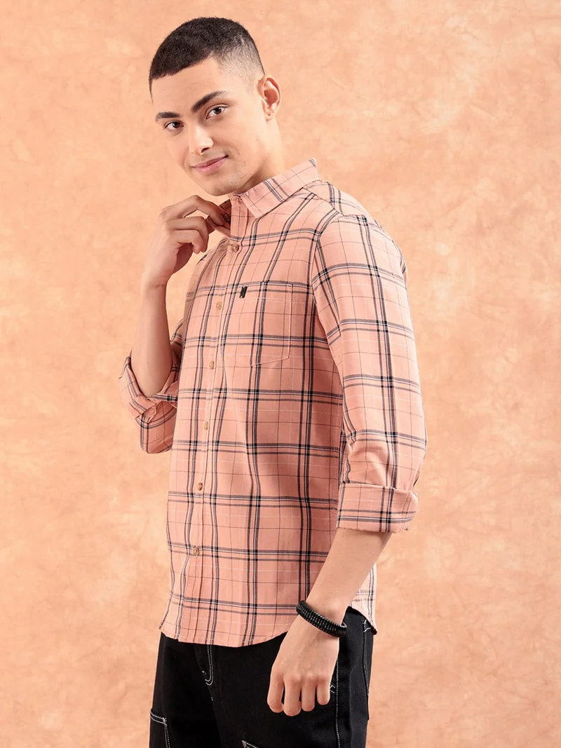 ذا انديان كراج كو Men Regular Fit Checkered Full Sleeves Cutaway Collar Casual Shirt