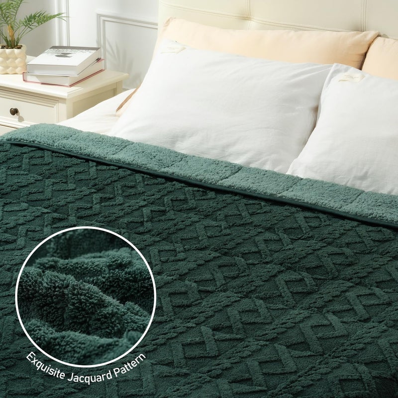 Wemore Weighted Blanket for Adults Twin Size 15 lbs, Dual Sided Soft Fuzzy Jacquard Sherpa Weighted Blankets for Sleeping, Cozy Fluffy Knitted Heavy Blanket for Couch Bed, Dark Green, 60 x 80 inches - Image 5