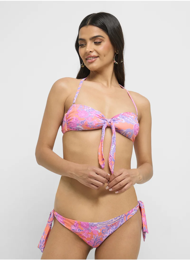 GUESS Printed High Leg Bow Brief