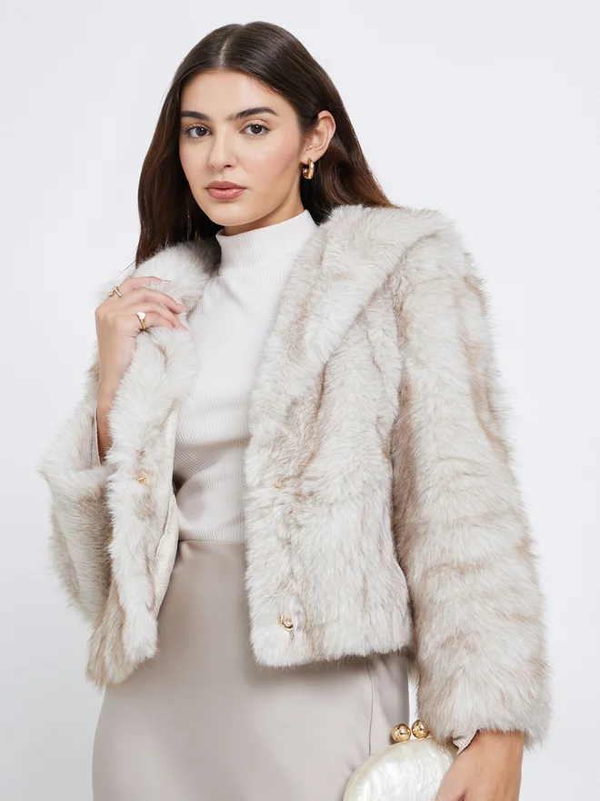 Styli Styli Women Off White Regular Fit Cropped Faux Fur Jacket