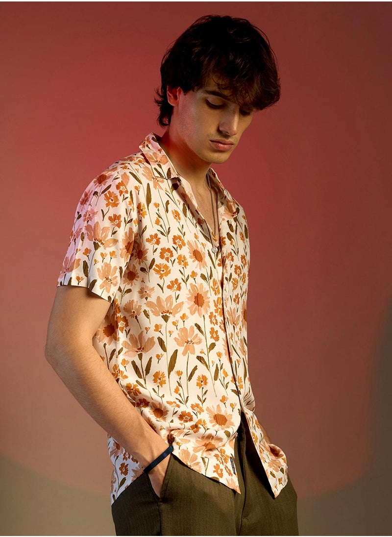كامبوس سوترا Men's Orange Flower Shirt  - Image 3