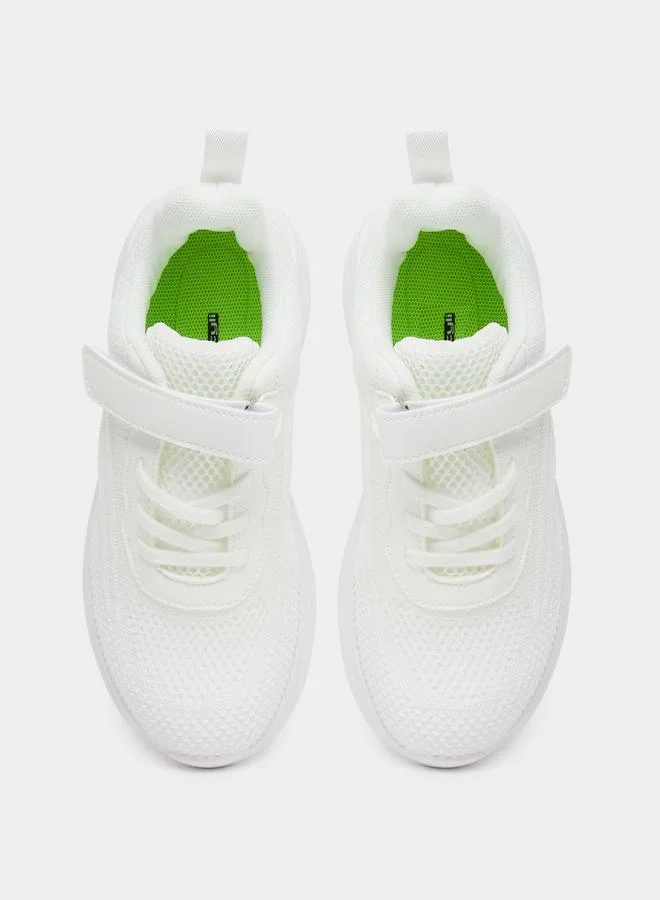 Styli Styli Textured Knit Hook and Loop Sneakers
