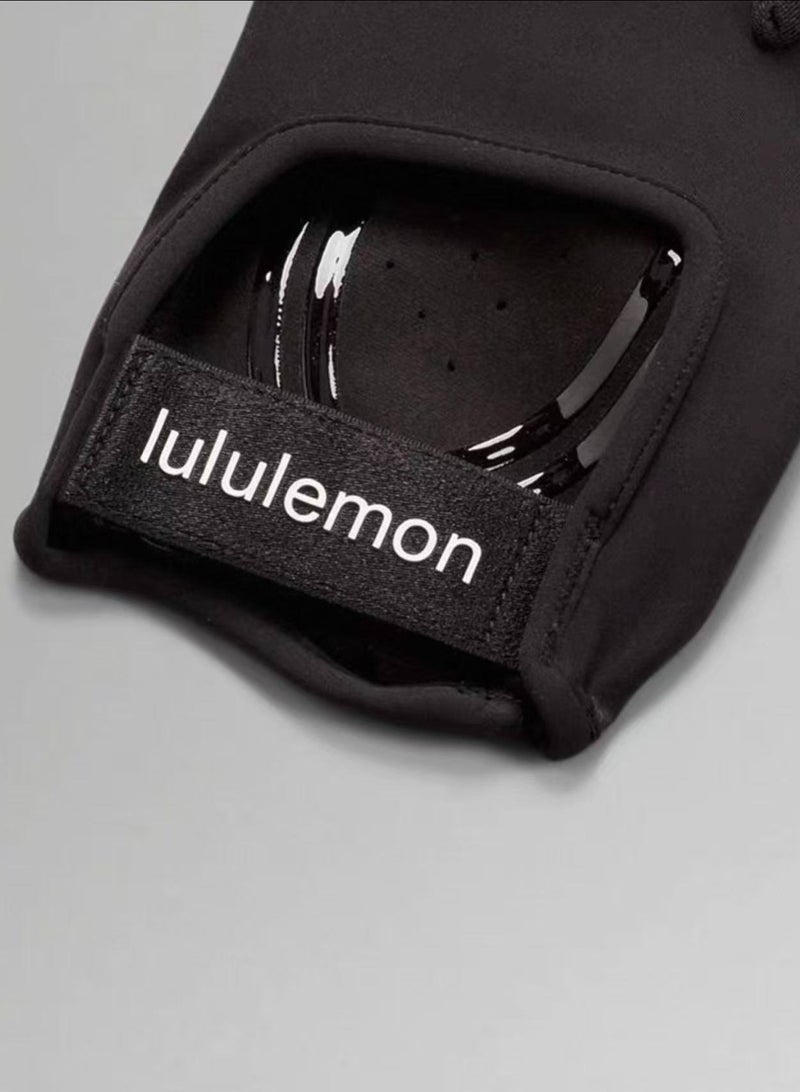 lululemon Women's Athletic Gloves - Image 2