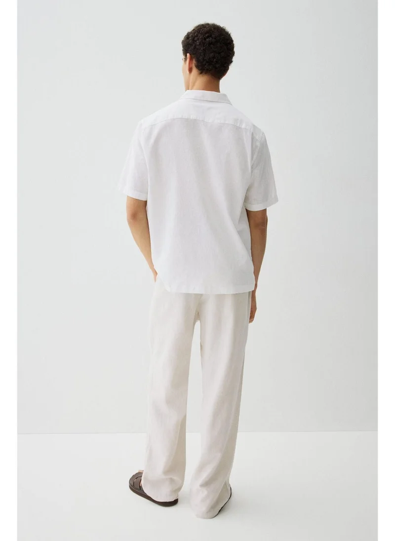 H&M Regular Fit Short-sleeved linen-blend shirt