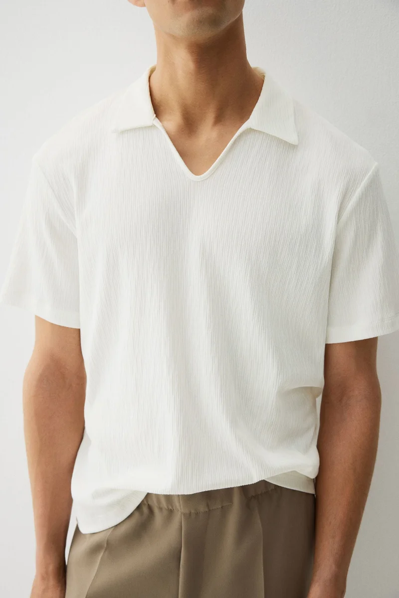 H&M Regular Fit Collared T-shirt