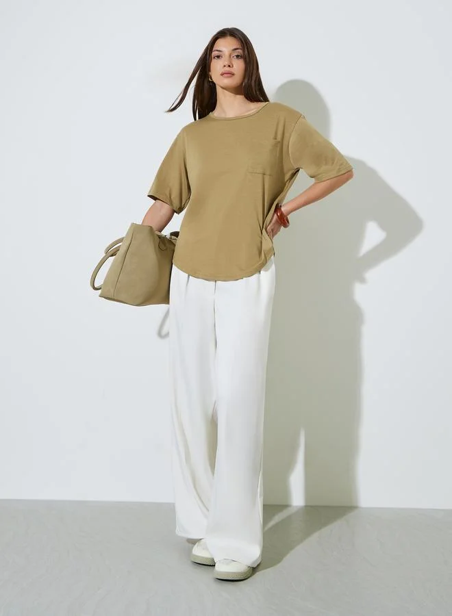 ستايلي Brown Relaxed Fit Round Neck T-Shirt