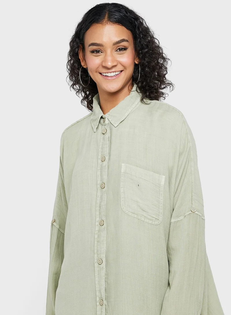 American Eagle Button Down Shirt