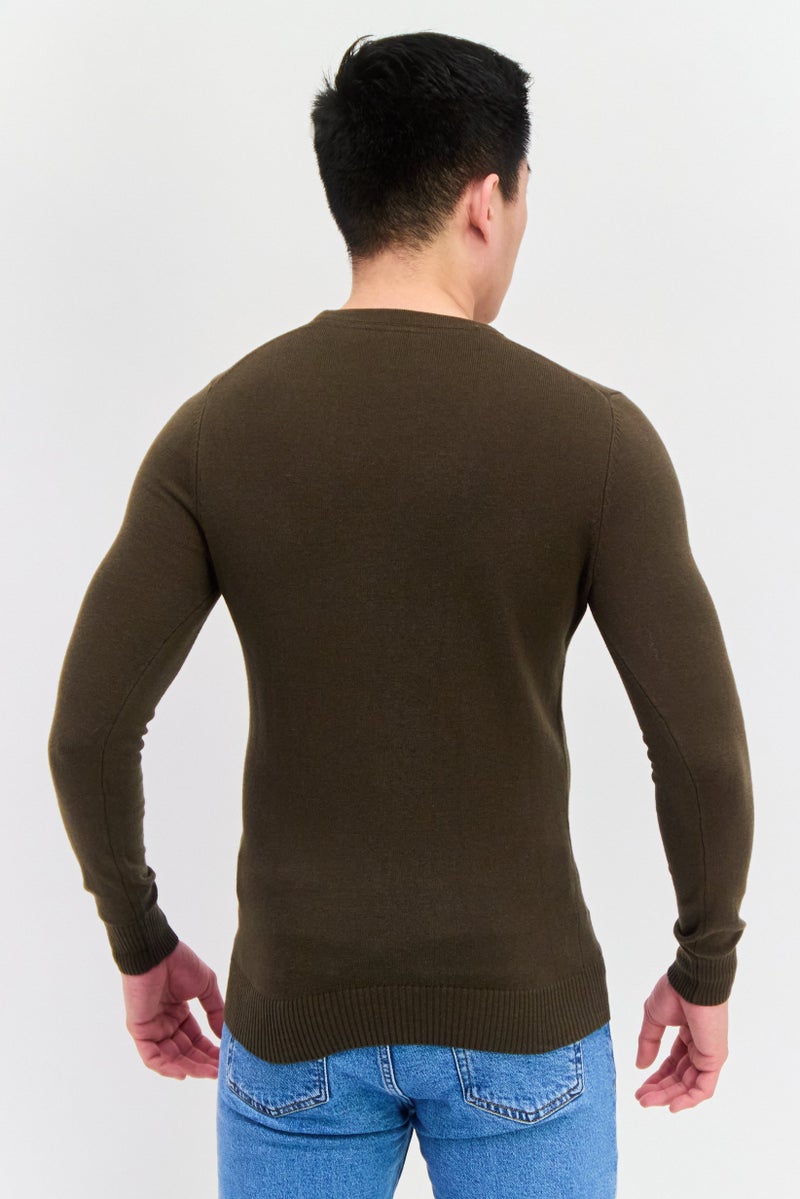 Lyle & Scott سويت شيرت رجالي بياقة دائرية بشعار مطرز، زيتوني - Image 2