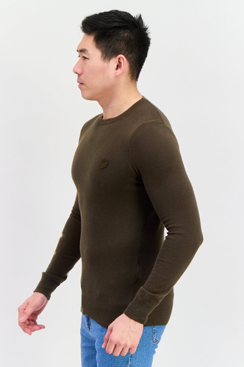 Lyle & Scott سويت شيرت رجالي بياقة دائرية بشعار مطرز، زيتوني - Image 3