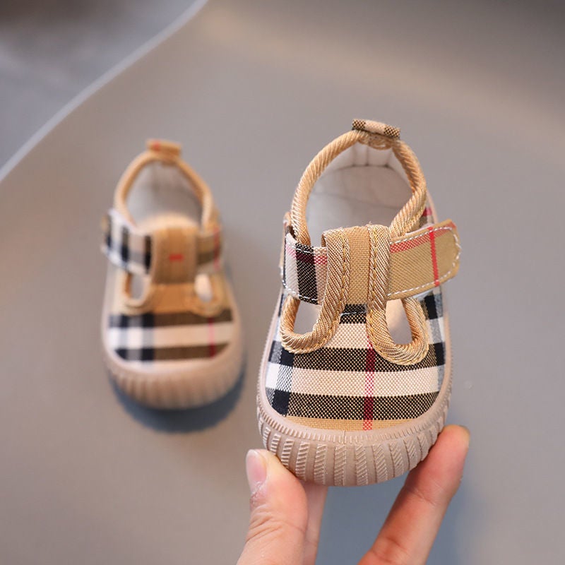 New Style Baby Girl Shoes, Male Baby Toddler Shoes, Spring & Fall Flats, Soft-Soled Cloth Shoes, Children'S Breathable Princess Shoes, First Generation Delivery - Image 1