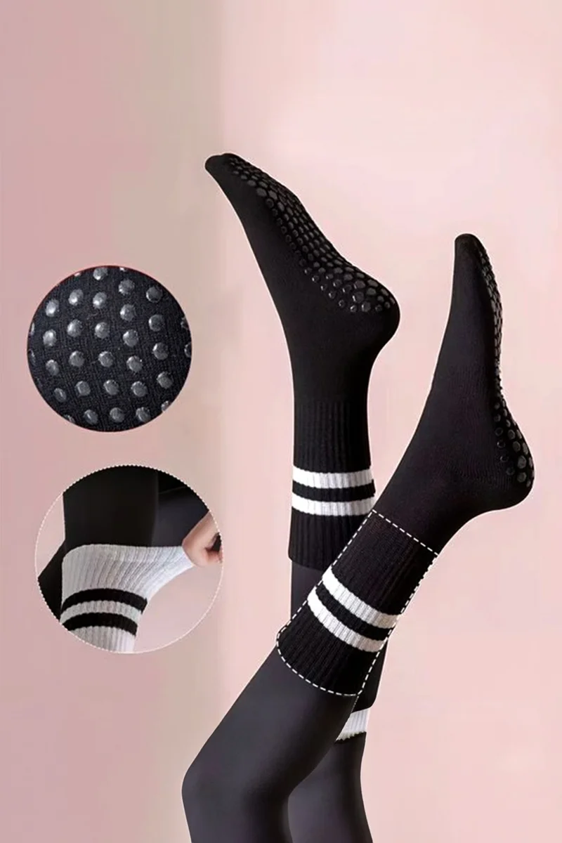 Saysez Bamboo Women Non-Slip Sole Silicone Print Pilates Yoga Fitness Dance Activity Tennis Socks 3-Pack