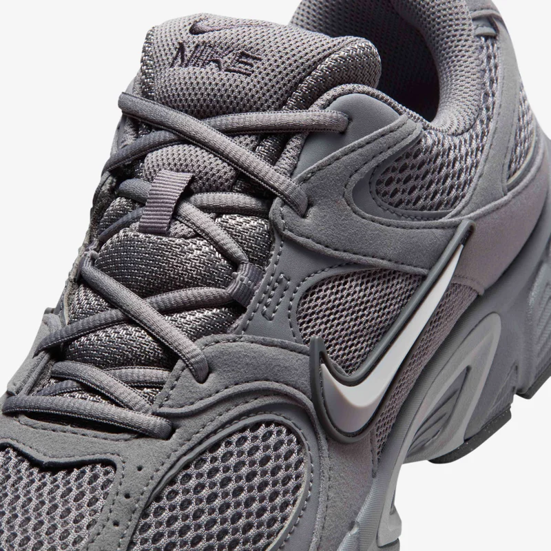 Nike Men's V5 RNR Shoes