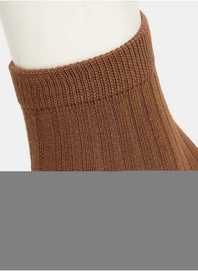 Styli Pack of 5 - Solid Thick Socks