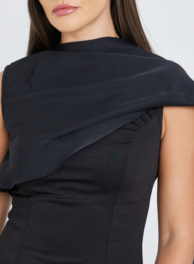 Styli Styli Solid Sleeveless Draped Detail Top