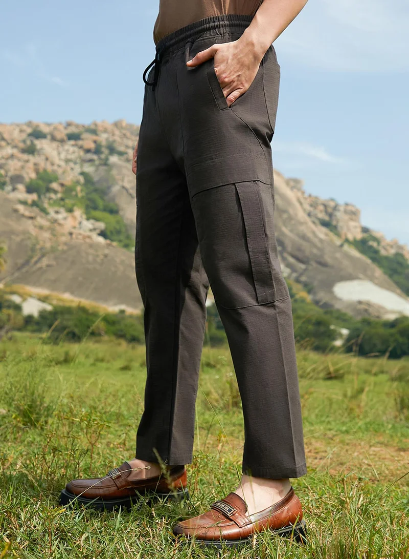 Campus Sutra Men's Umber Brown Solid Utility Trousers