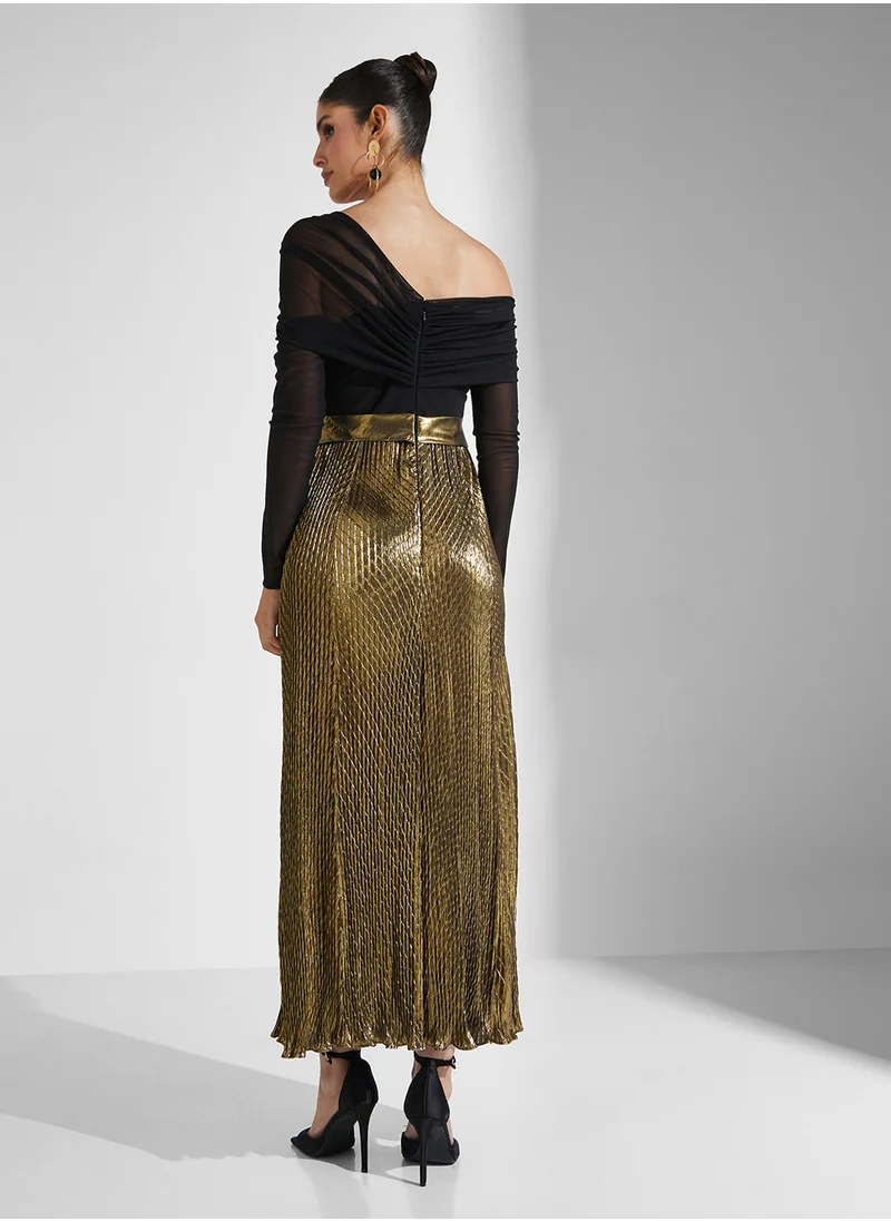 Threadz by Ajooni Off Shoulder Metallic Pleated Dress