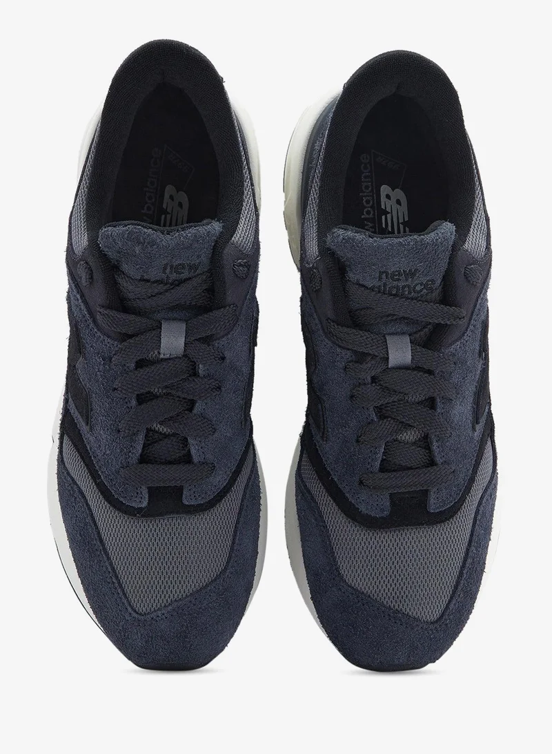 New Balance 997R Sneakers