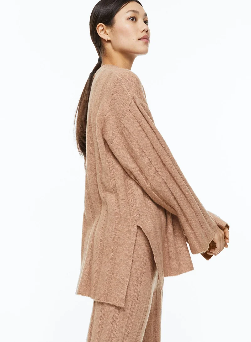 H&M Side Cut Out Ribbed Sweatshirt