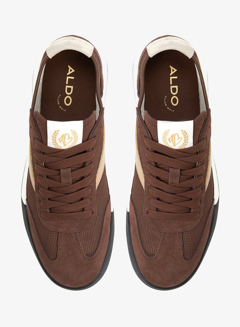 الدو حذاء رياضي برباط منخفض - Image 5