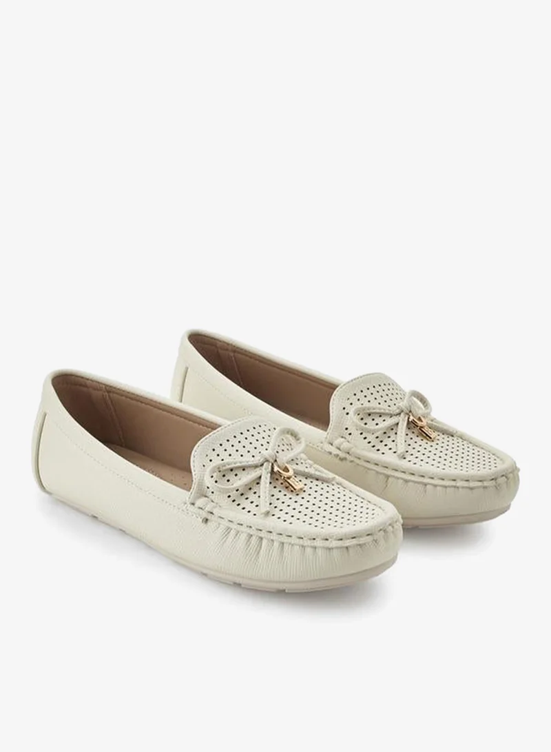 Flora Bella By Shoexpress Flora Bella Women Bow Accent Moccasins