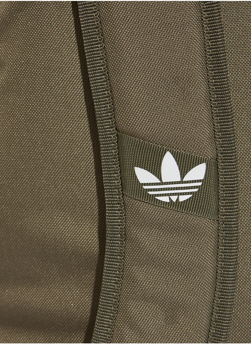 اديداس اوريجينالز Adicolor Backpack