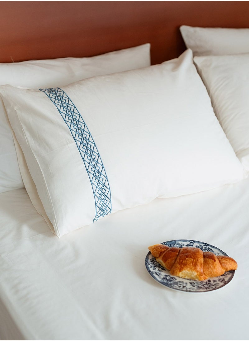 More cottons  ملايه مطرزه  - Image 2