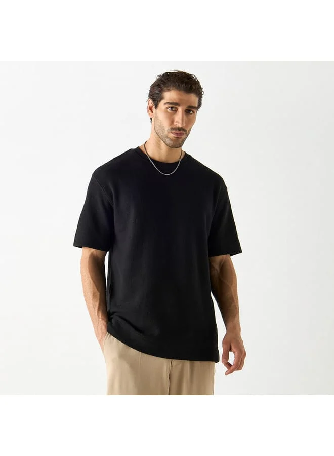 Iconic Textured Crew Neck T-shirt with Short Sleeves