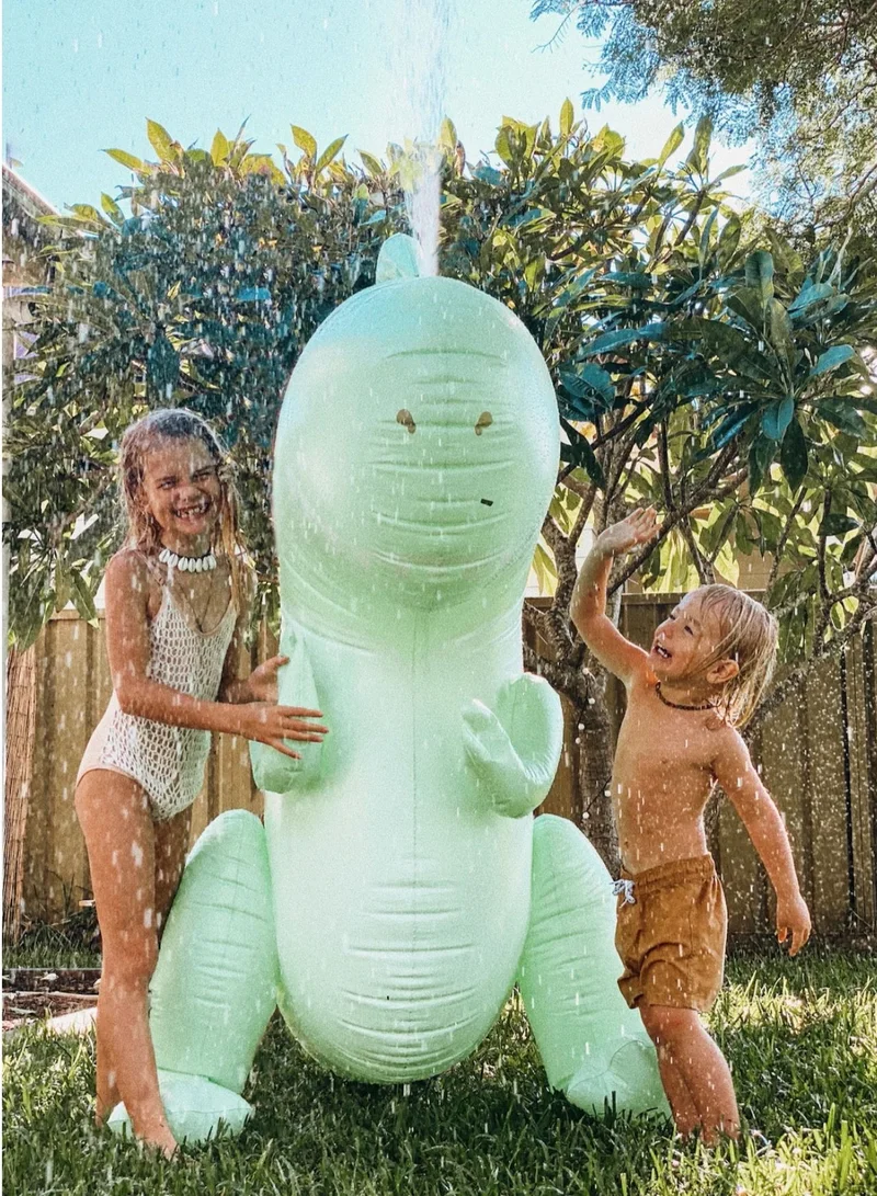SUNNY LIFE Inflatable Giant Sprinkler Surfing Dino - Ice Mint