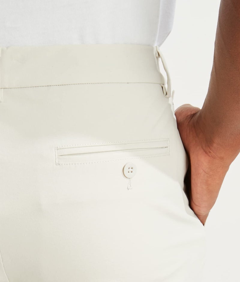 vineyard vines Men's 9" Performance On The Go Shorts, Stone - Image 4