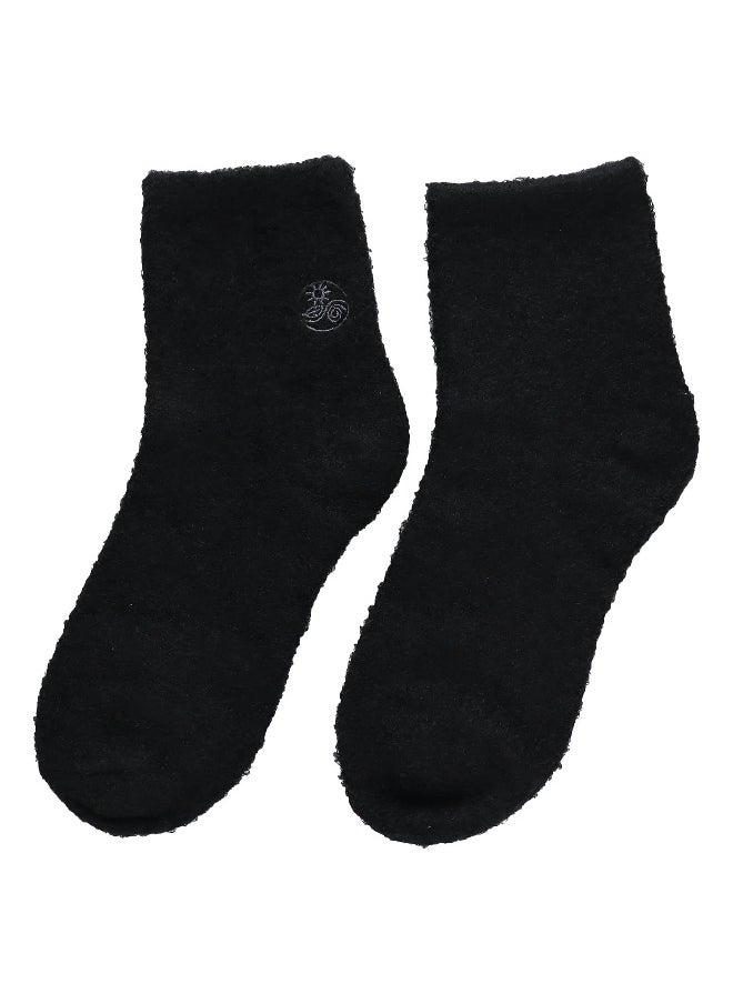 Earth Therapeutics - Earth Therapeutics, Aloe Moisture, Aloe Socks, Black, 1 Pair - Image 1