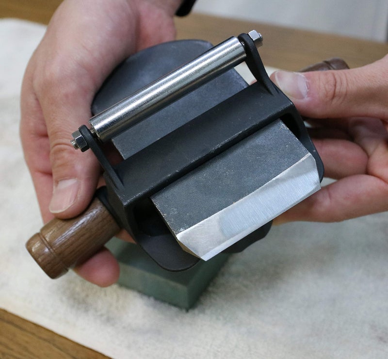 KAKURI KAKURI Honing Guide Sharpening Jig for Chisels and Planes Blades, Japanese Sharpening Guide for Woodworking Tools, Made in JAPAN  - Image 4