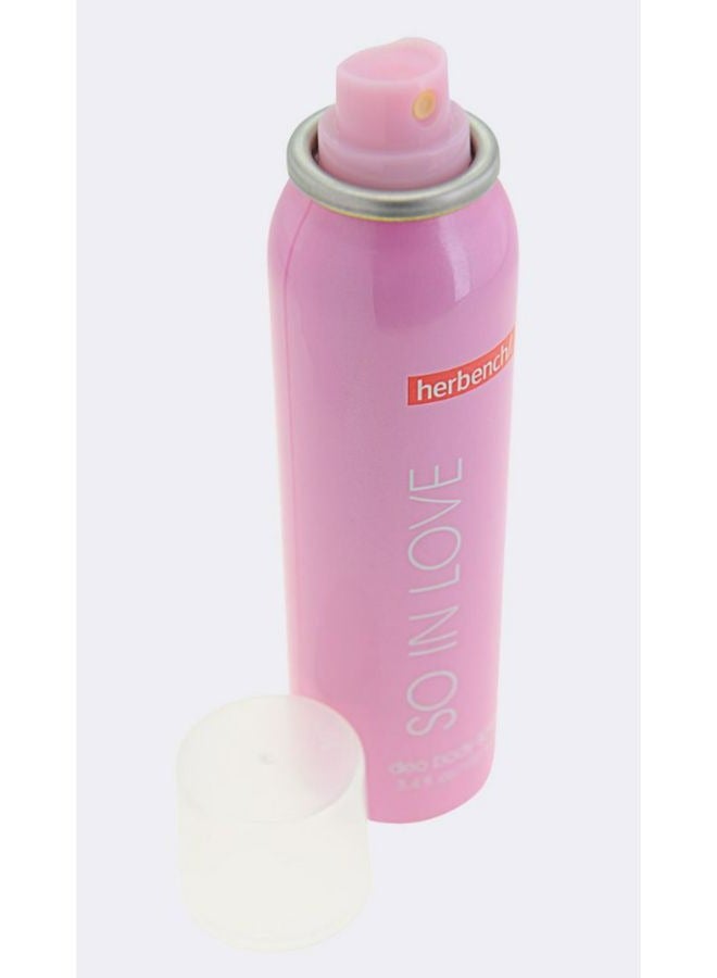 Bench Pink So In Love Deo Body Spray 100ml - Image 2